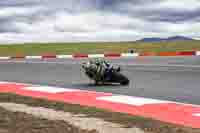 cadwell-no-limits-trackday;cadwell-park;cadwell-park-photographs;cadwell-trackday-photographs;enduro-digital-images;event-digital-images;eventdigitalimages;navarra;no-limits-trackdays;peter-wileman-photography;racing-digital-images;trackday-digital-images;trackday-photos